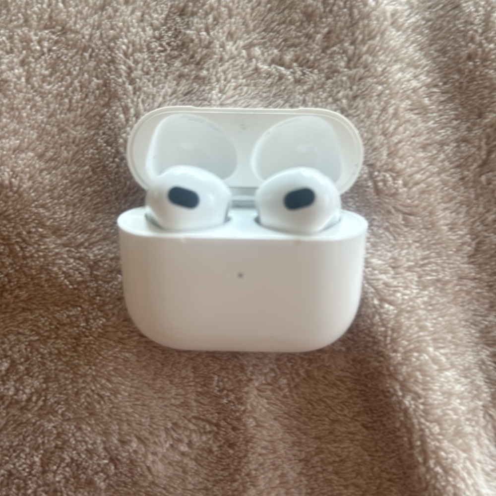 AirPods 3rd Gen